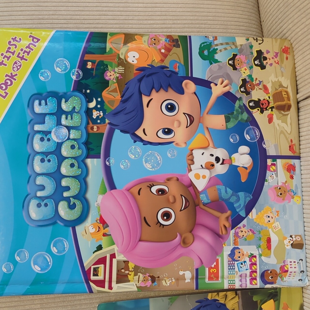 Bubble Guppies Lot - Picture 2 of 7